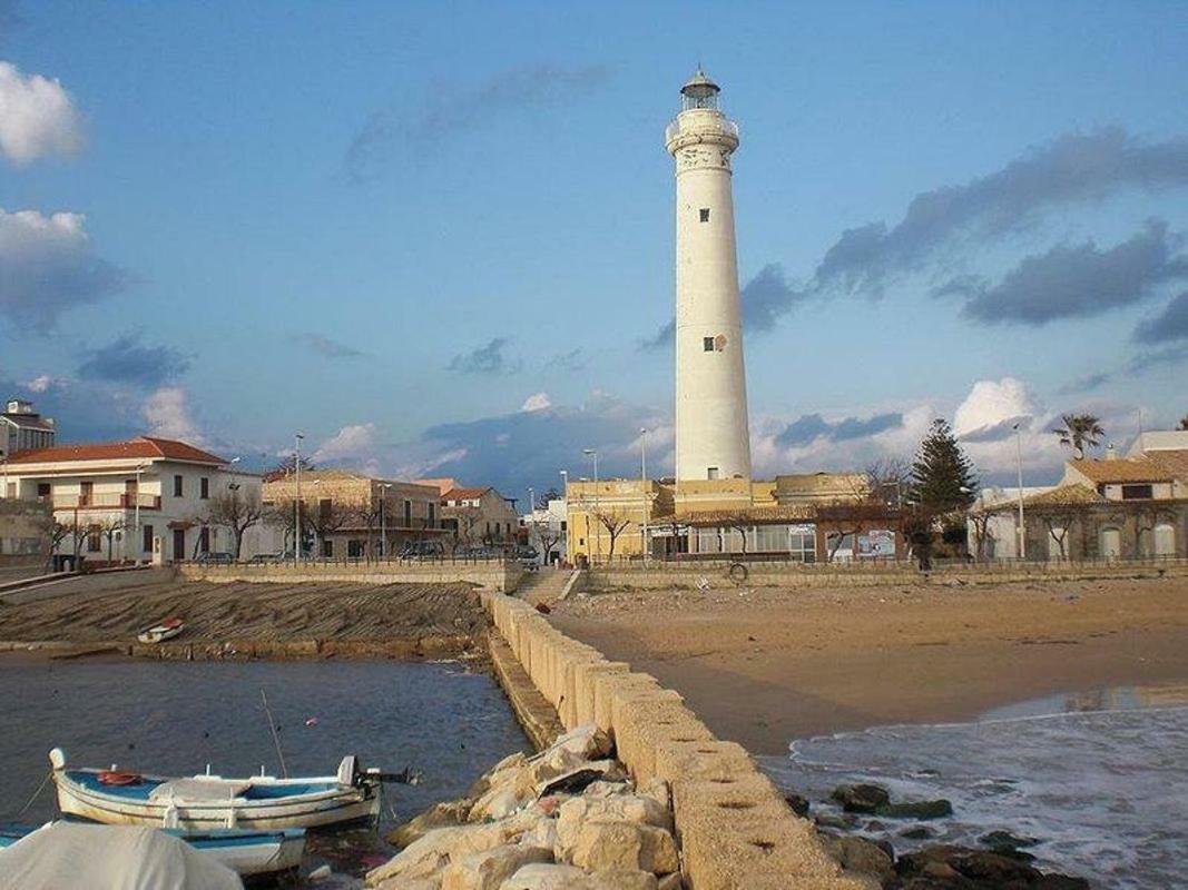 Апартаменти Sul Mare E Sotto Le Stelle Di Roccazzelle-Manfria Джела Екстер'єр фото